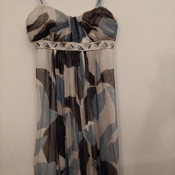 BCBGMaxAzria Dresses & Skirts - BCBGMaxazaria strapless ruched metallic sequin 97% silk empire waist size 4